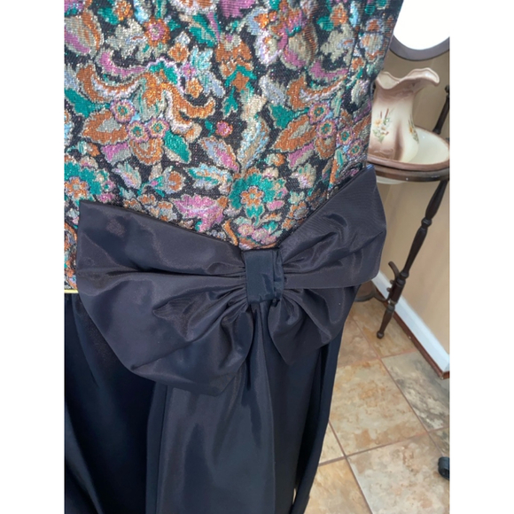 Women's Denise Fashions Dress, Size M, Black & Multi - Picture 3 of 6